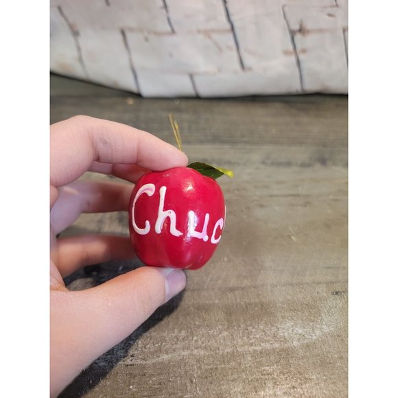 Red apple AS IS chuck 1989 ornament xmas - Picture 2 of 5